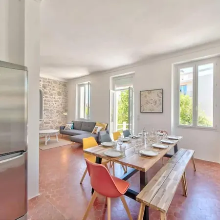فيلة Maison Martel *